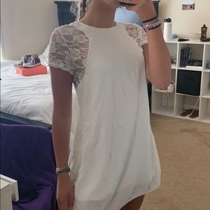 White lace cap sleeve dress size S